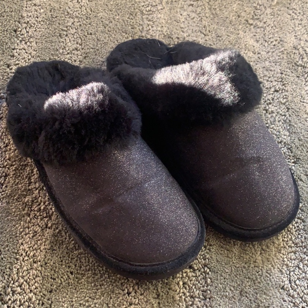 Size 7 Sperry Slippers